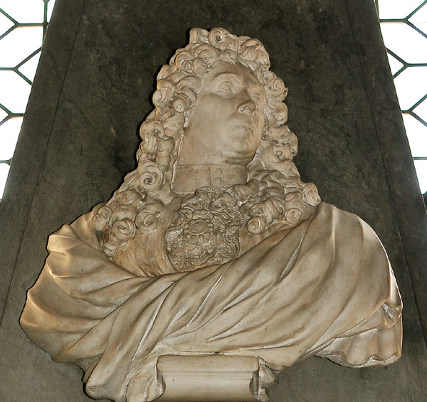 Monument funéraire de Le Brun. Antoine Coysevox