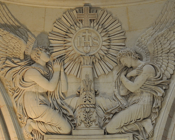 Deux anges devant la Passion du Christ. Antoine François Gérard.